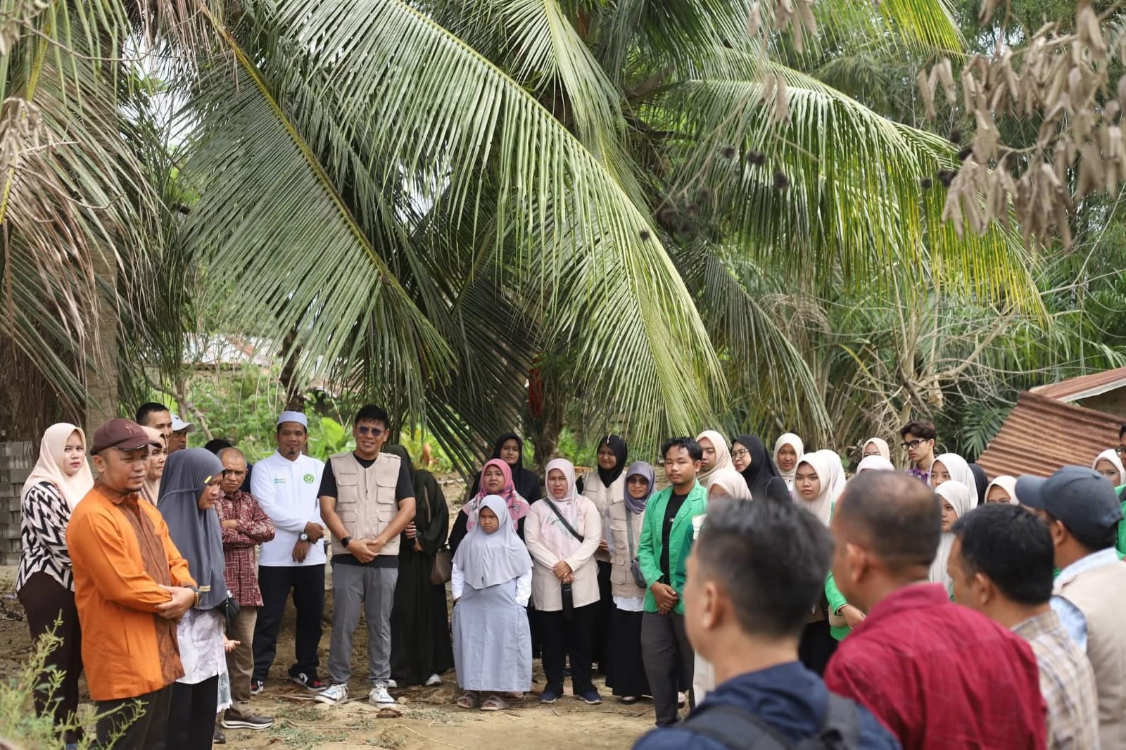 Program Pemulihan Trauma Pasca Banjir Kolaborasi IAIN Langsa dengan Persatuan Konselor Pendidikan Malaysia
